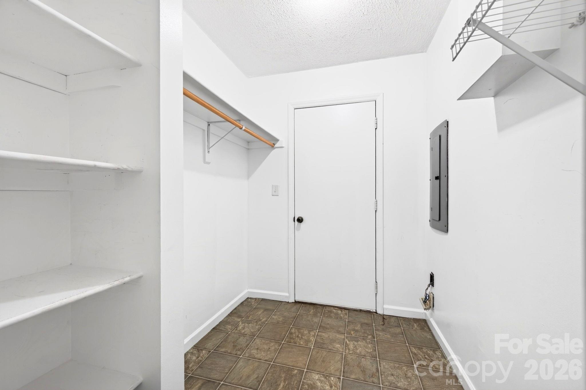 340 Genesis Circle Property Photo 20