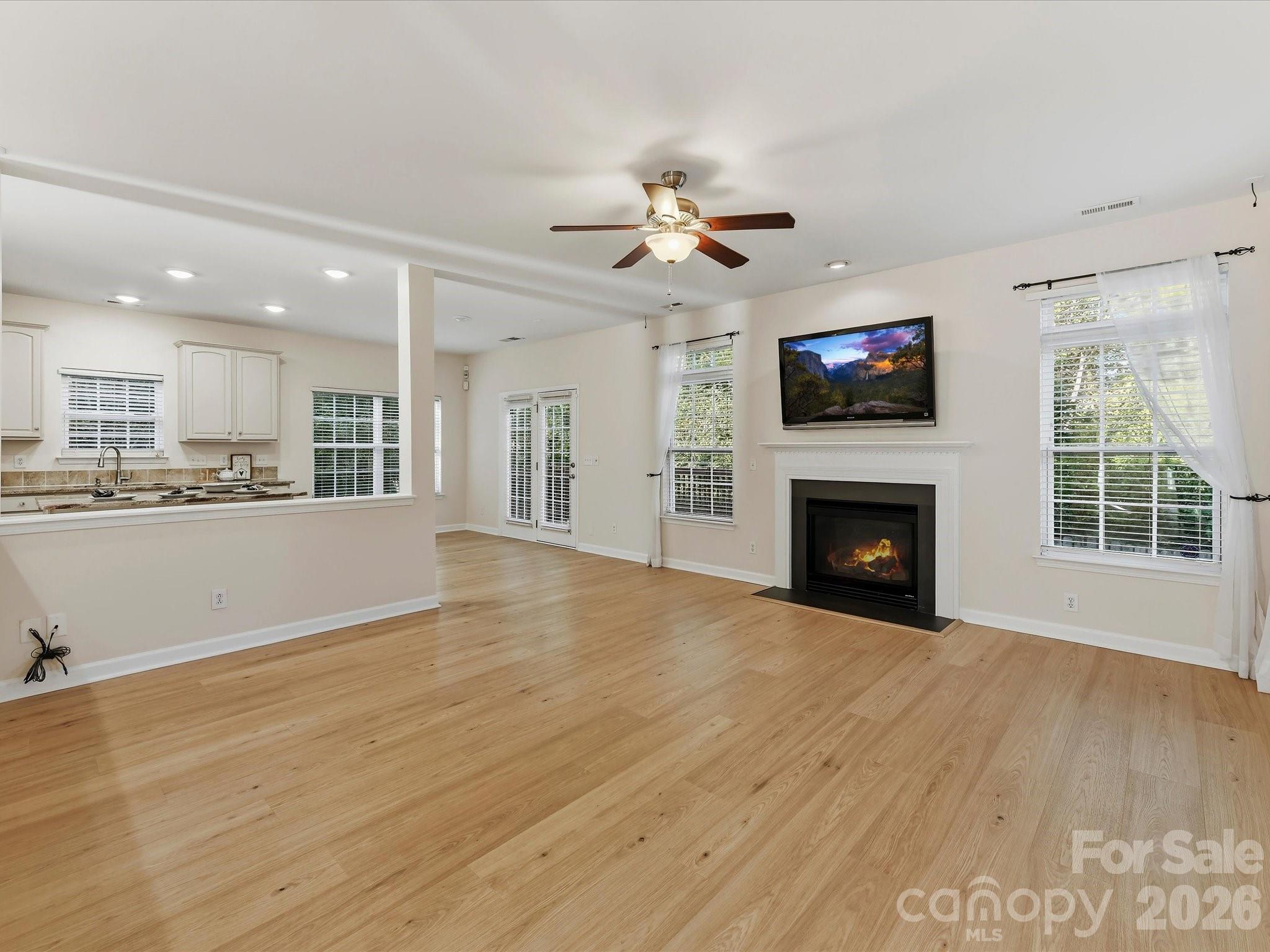 8128 Madrigal Court Property Photo 18
