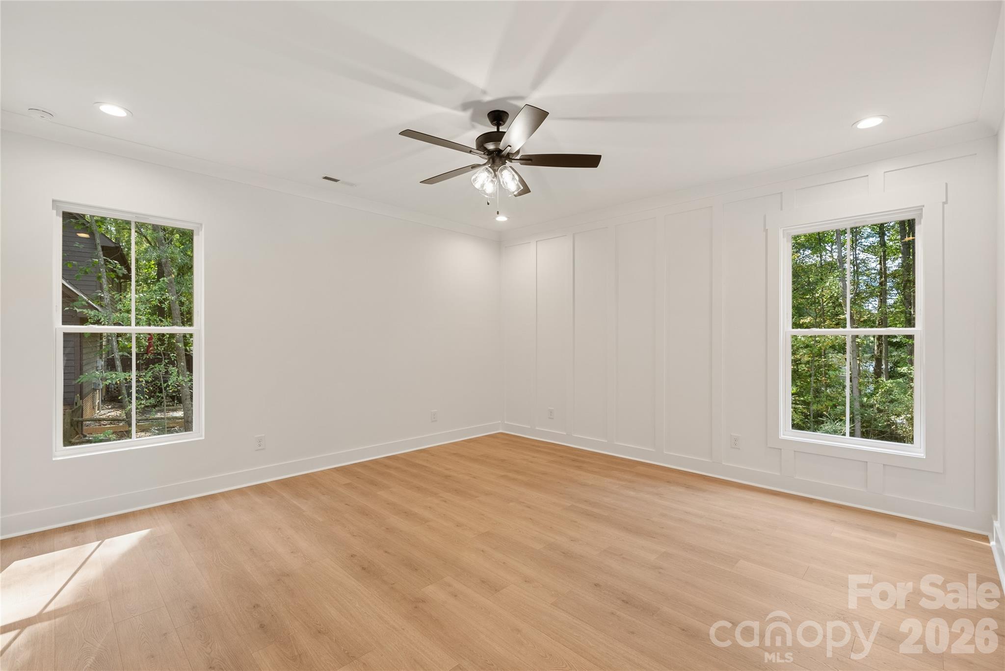 1716 Lake Lee Drive Property Photo 15