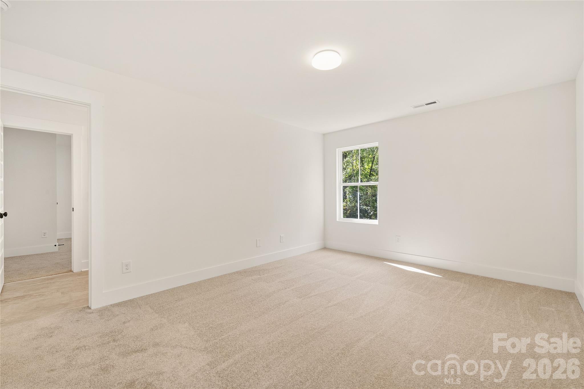 1716 Lake Lee Drive Property Photo 23