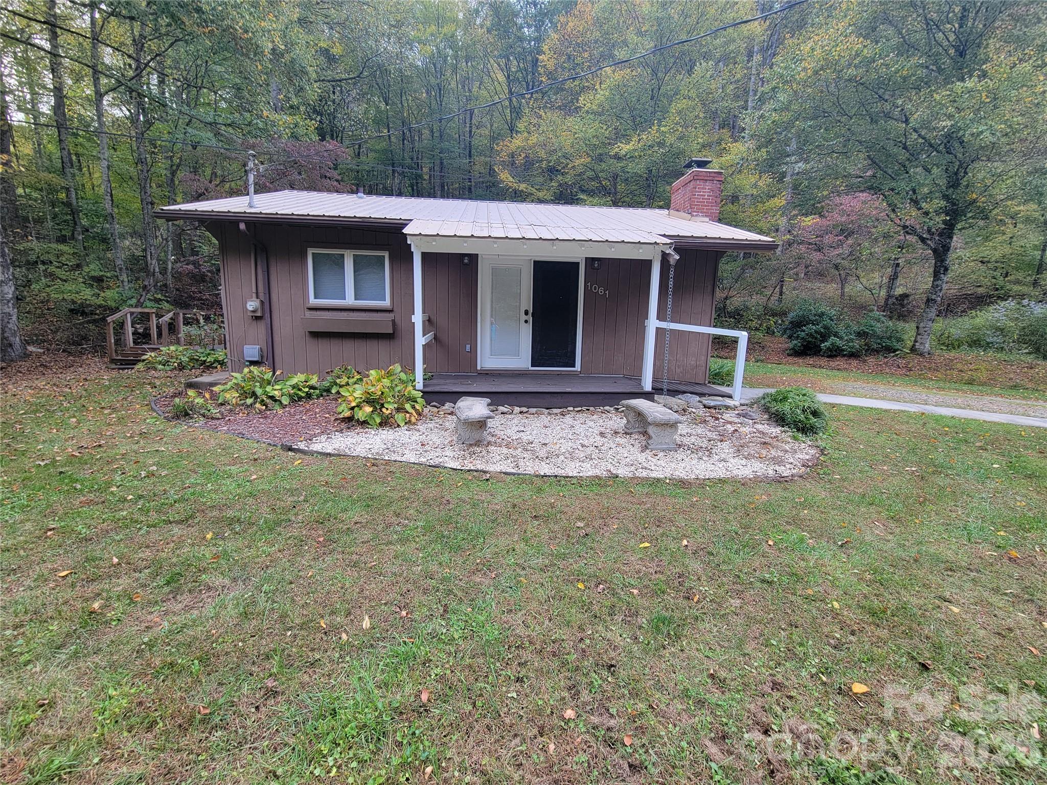 1061 Caldwell Drive Property Photo 14
