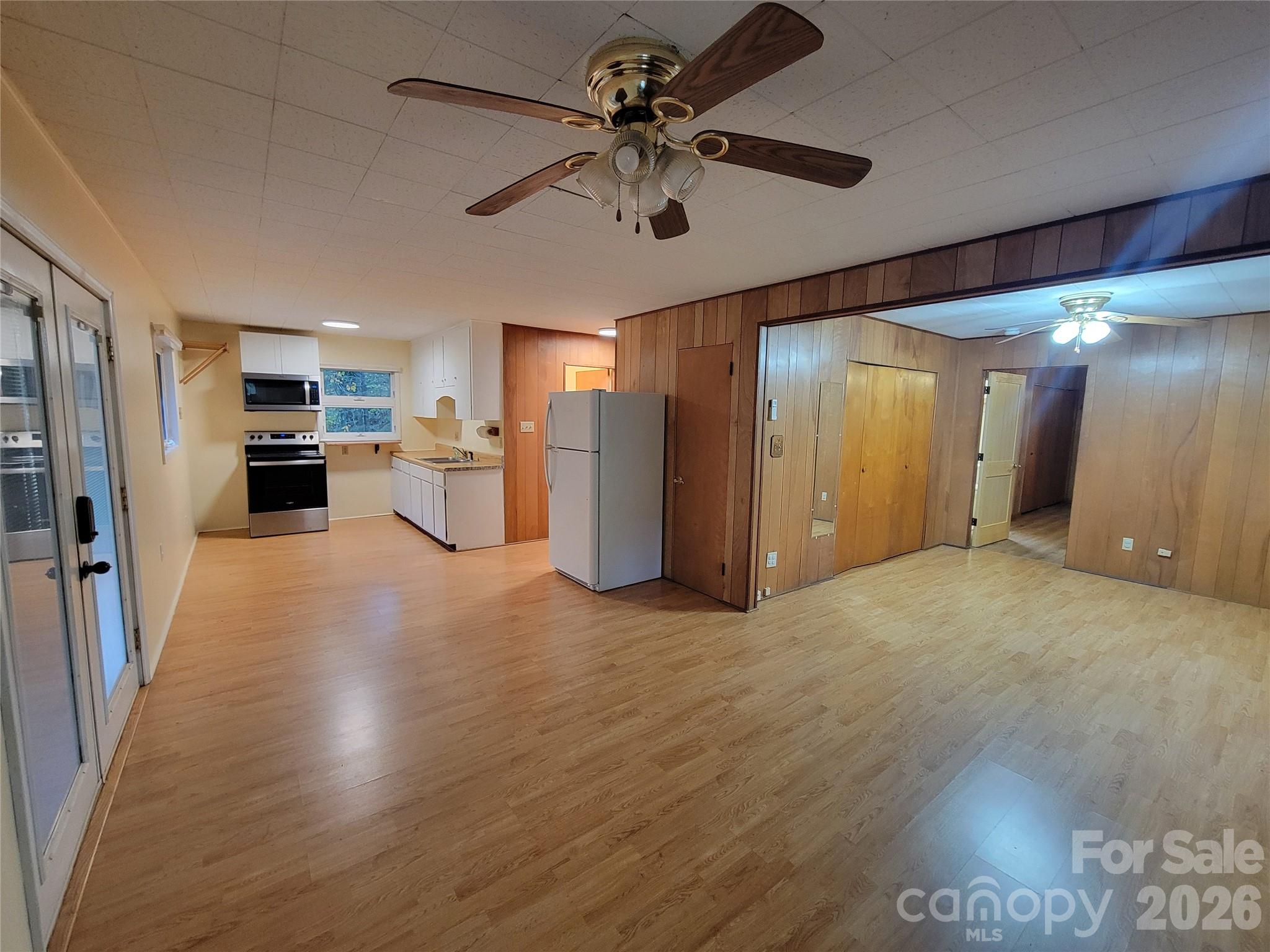 1061 Caldwell Drive Property Photo 17