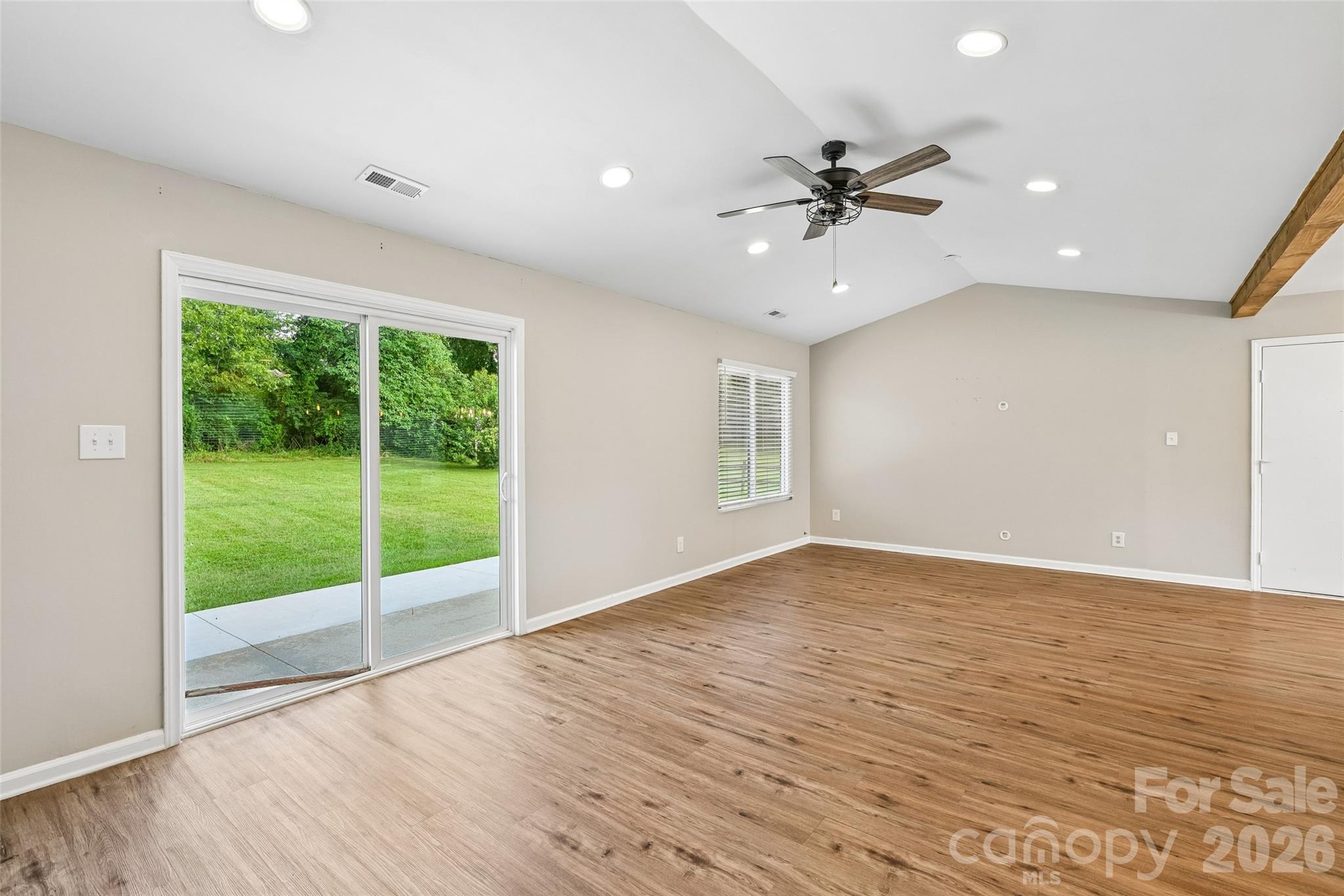 1106 Stanton Drive Property Photo 13