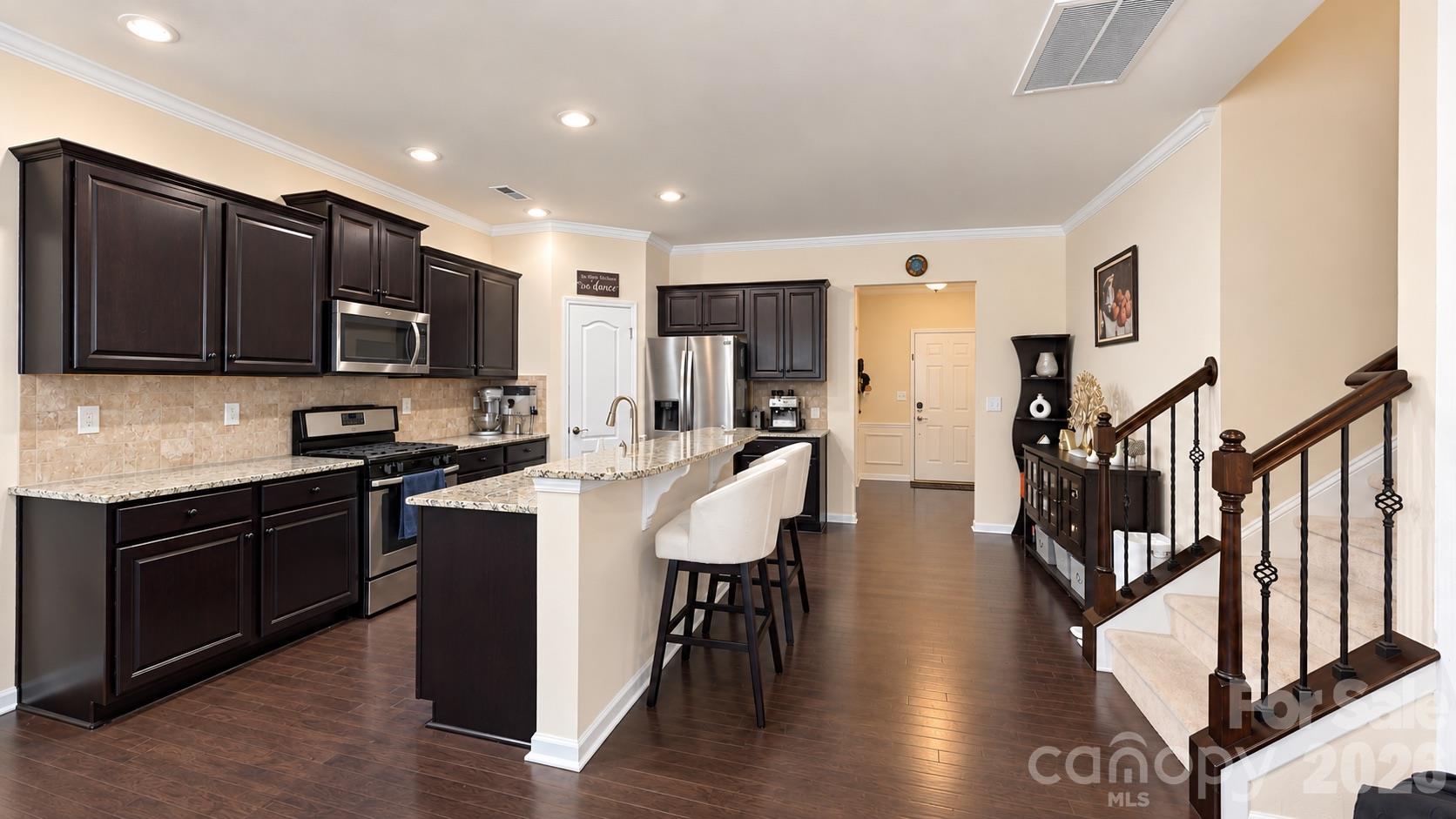 239 Keating Place Drive Property Photo 11