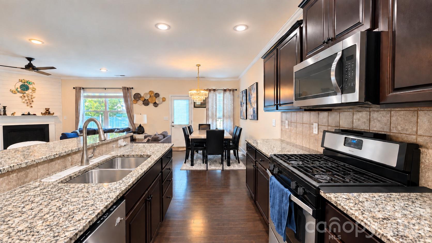239 Keating Place Drive Property Photo 15