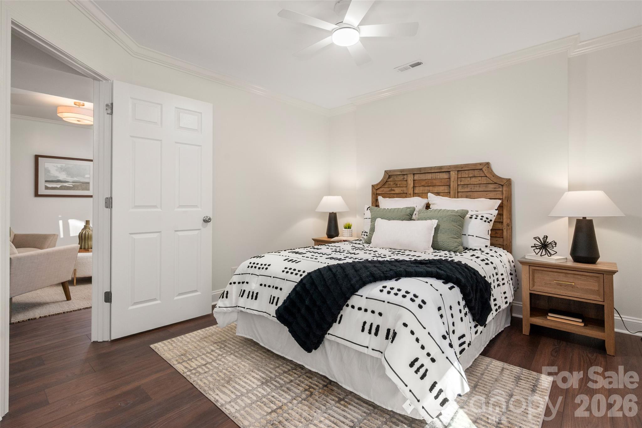 6929 Thorncliff Drive Property Photo 23