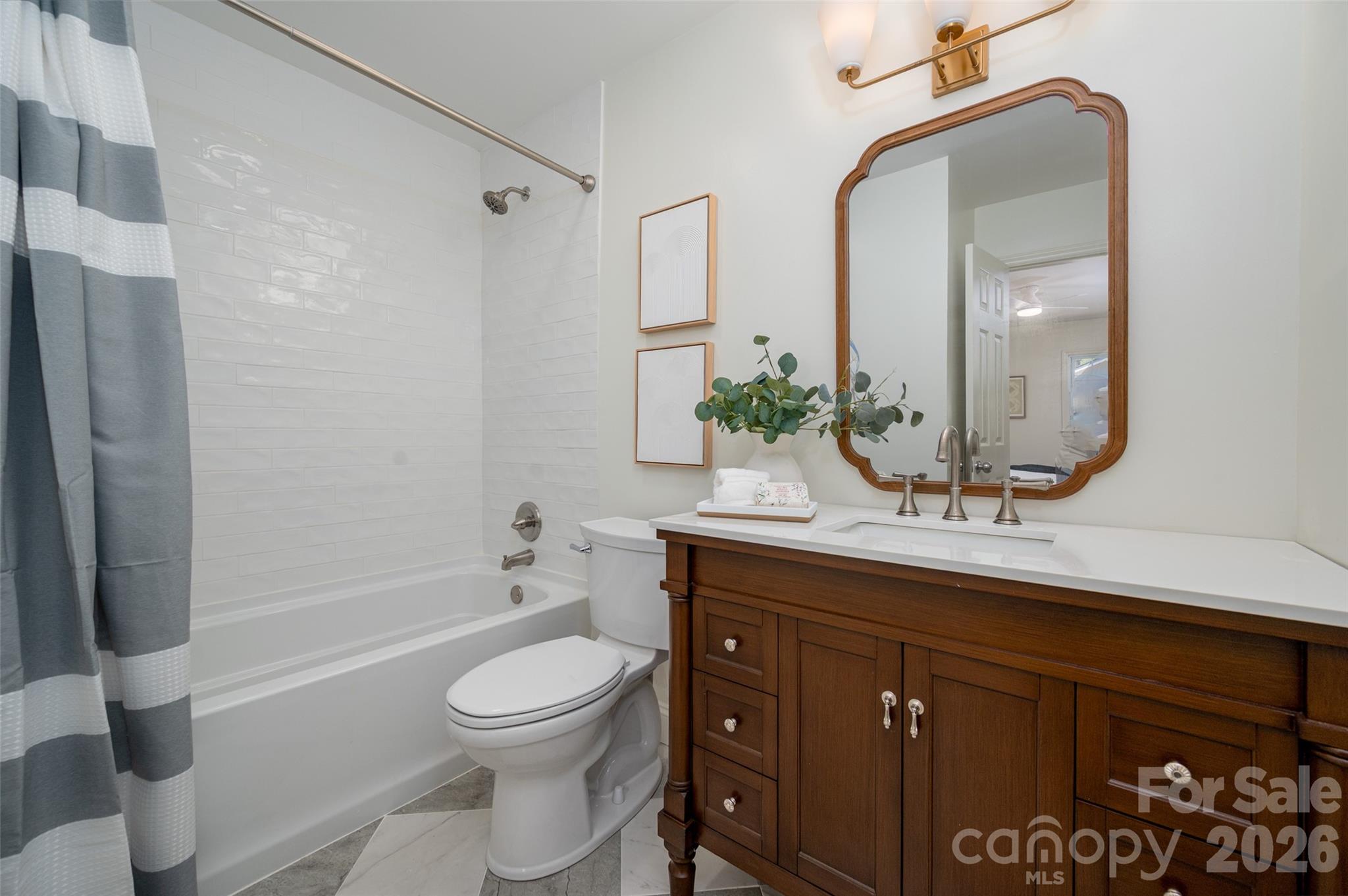 6929 Thorncliff Drive Property Photo 31