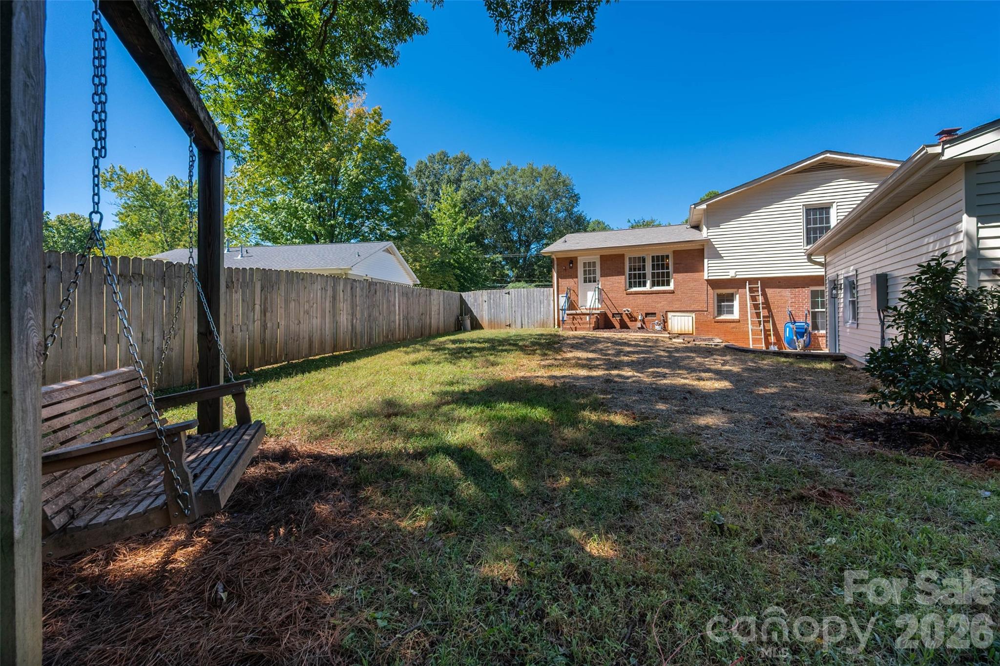6929 Thorncliff Drive Property Photo 39