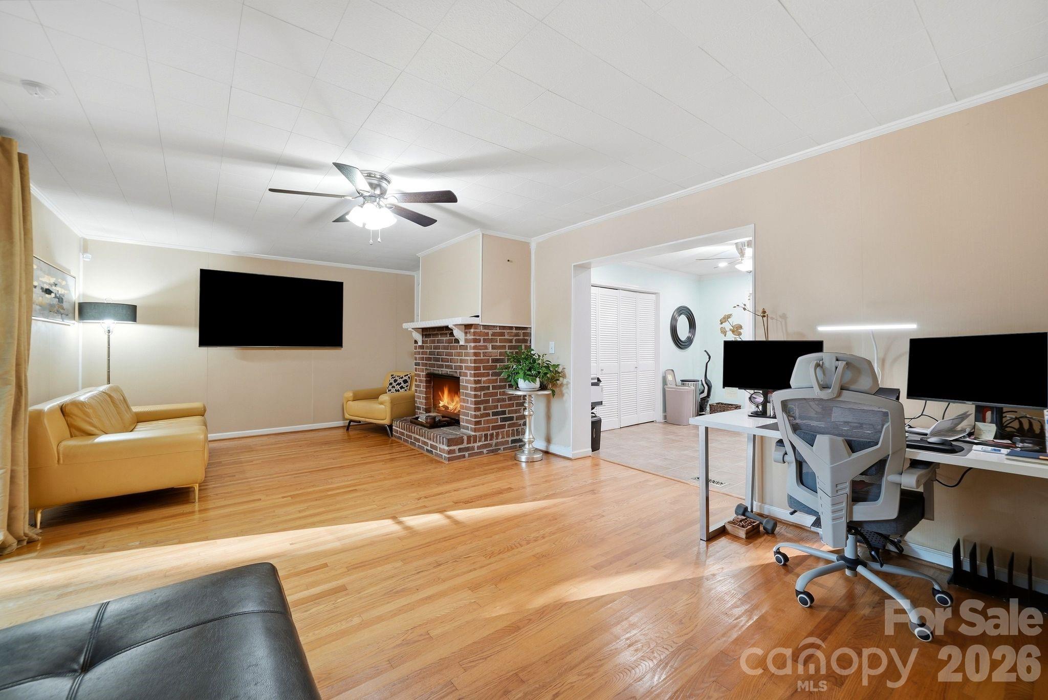 1524 Lanewood Place Property Photo 12