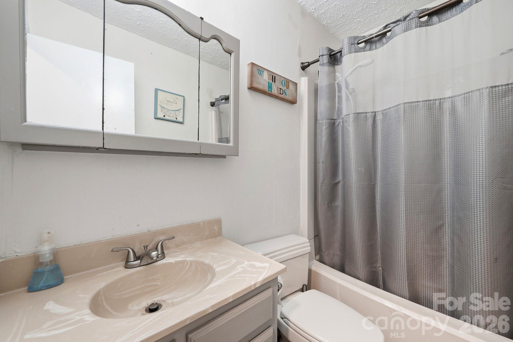 1524 Lanewood Place Property Photo 23