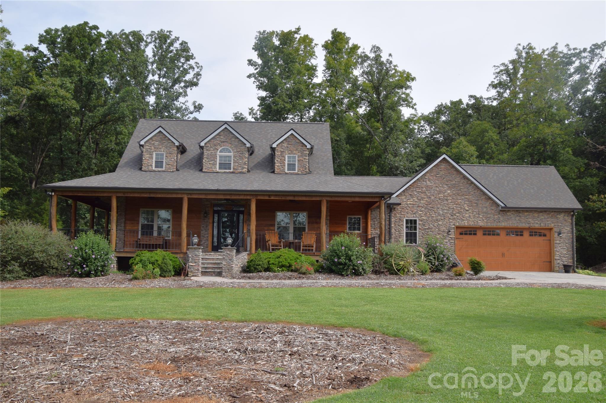 5410 Tobacco Road Property Photo 1