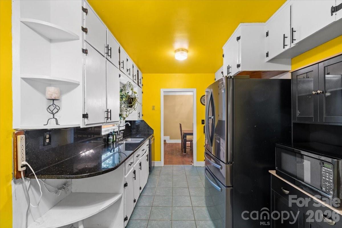 1720 Flynwood Drive Property Photo 13
