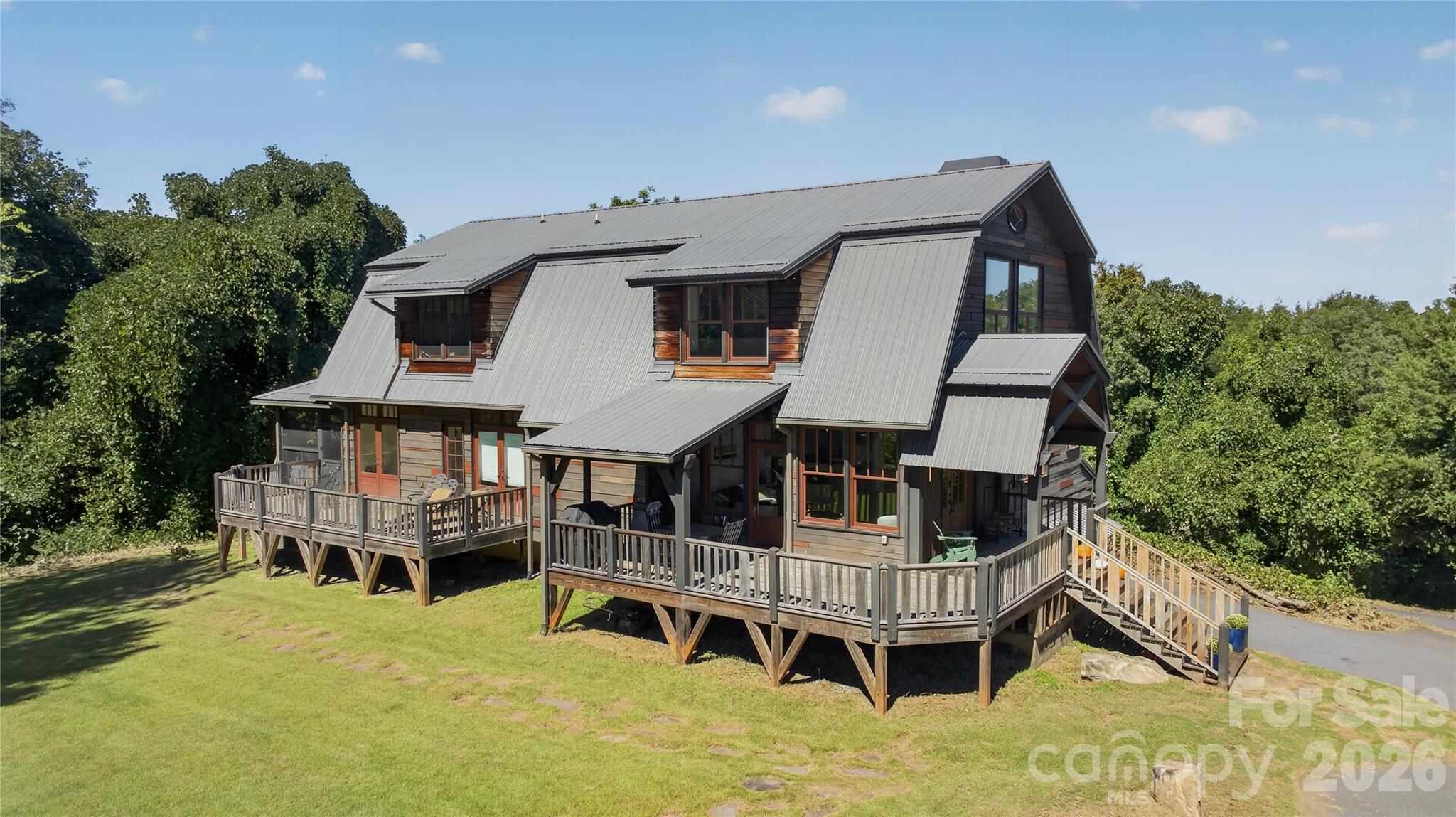 1582 Sandy Plains Road Property Photo 2