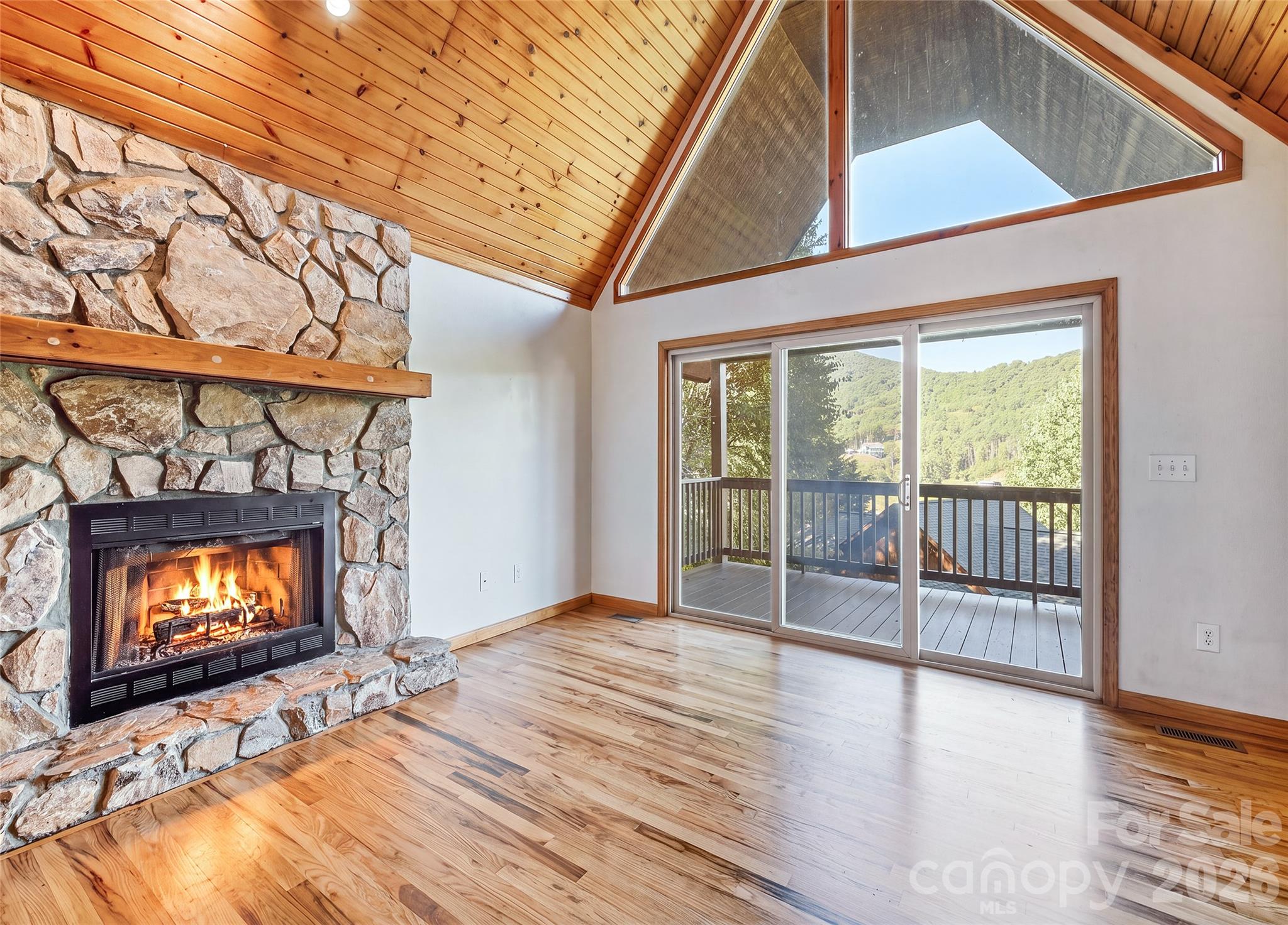 144 Appalachian Trail Property Photo 6