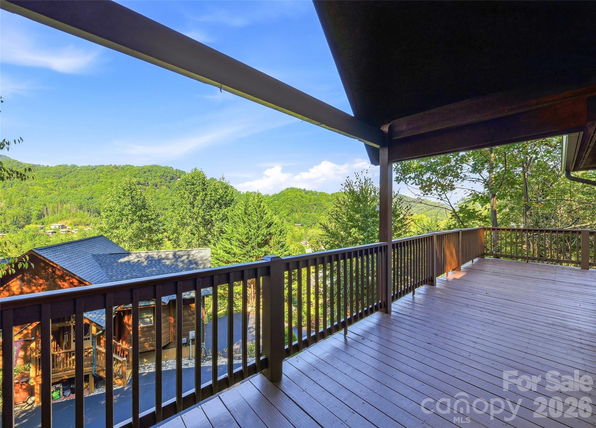 144 Appalachian Trail Property Photo 7
