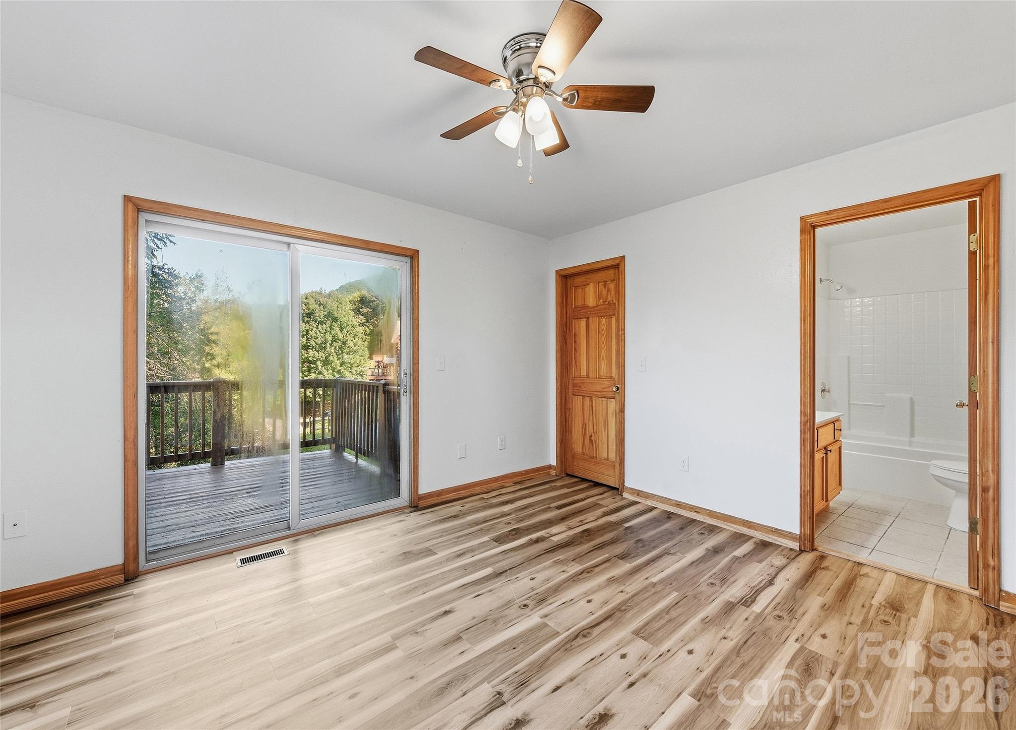 144 Appalachian Trail Property Photo 9