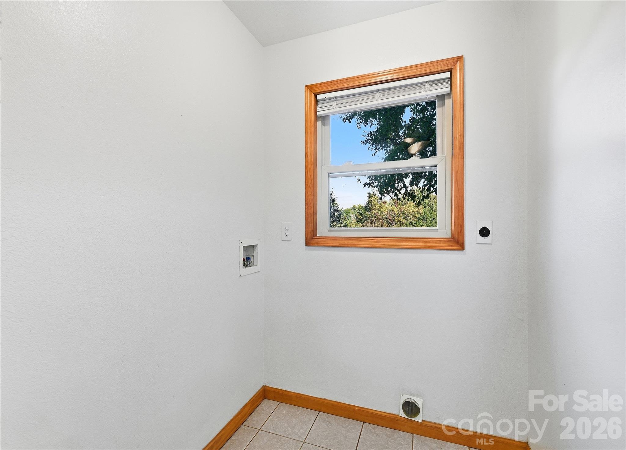 144 Appalachian Trail Property Photo 18
