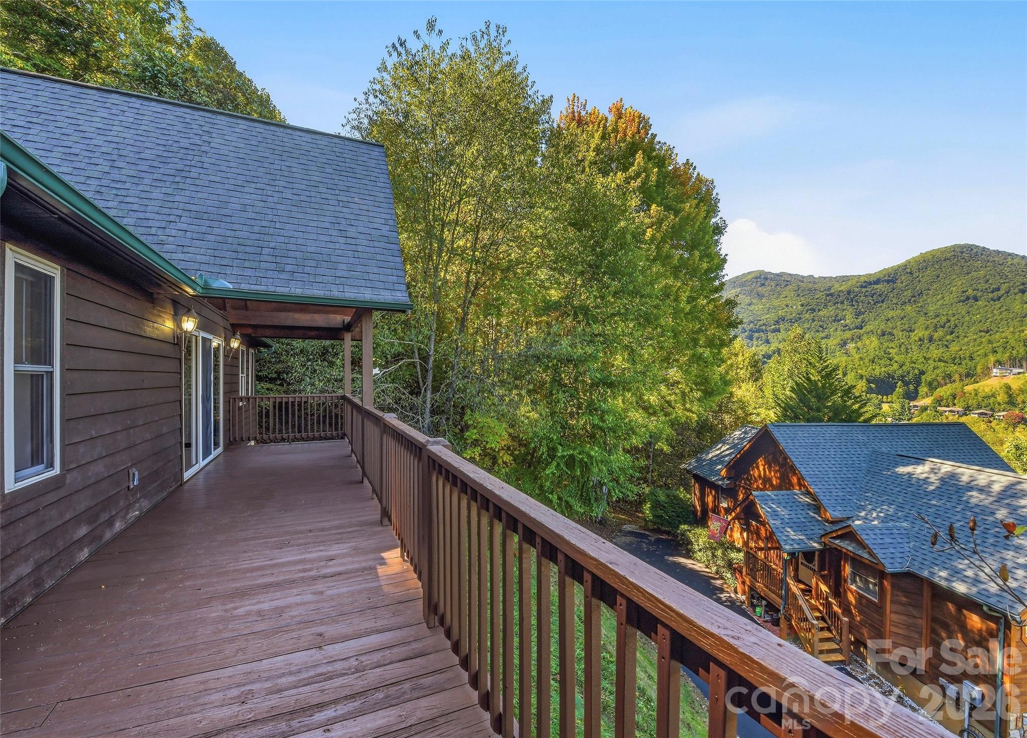 144 Appalachian Trail Property Photo 23