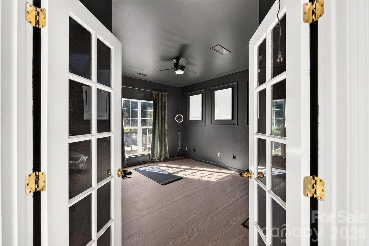 10536 Adlin Avenue Property Photo 19