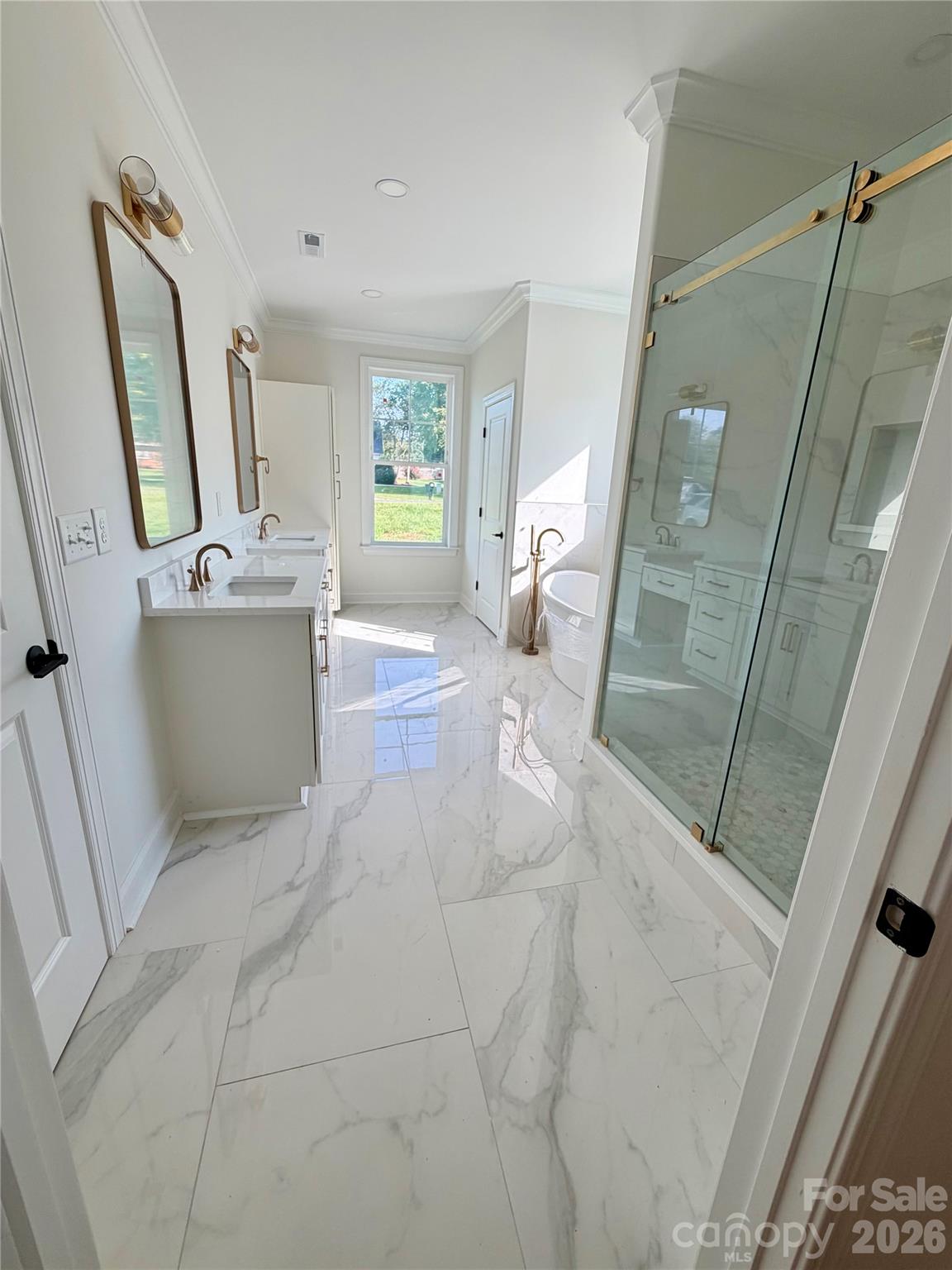 122 Manteo Road Property Photo 4