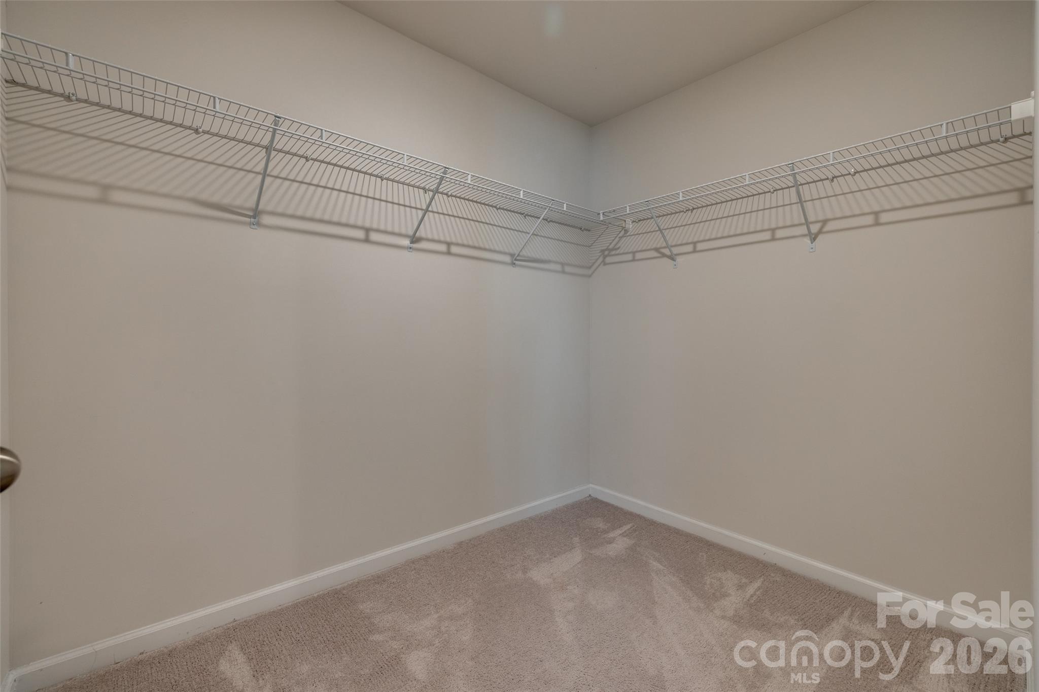 807 Gable Oak Lane Property Photo 32