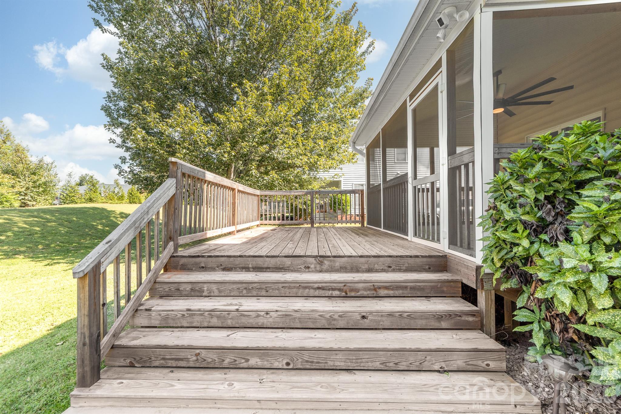 4014 Belle Meade Circle Property Photo 8