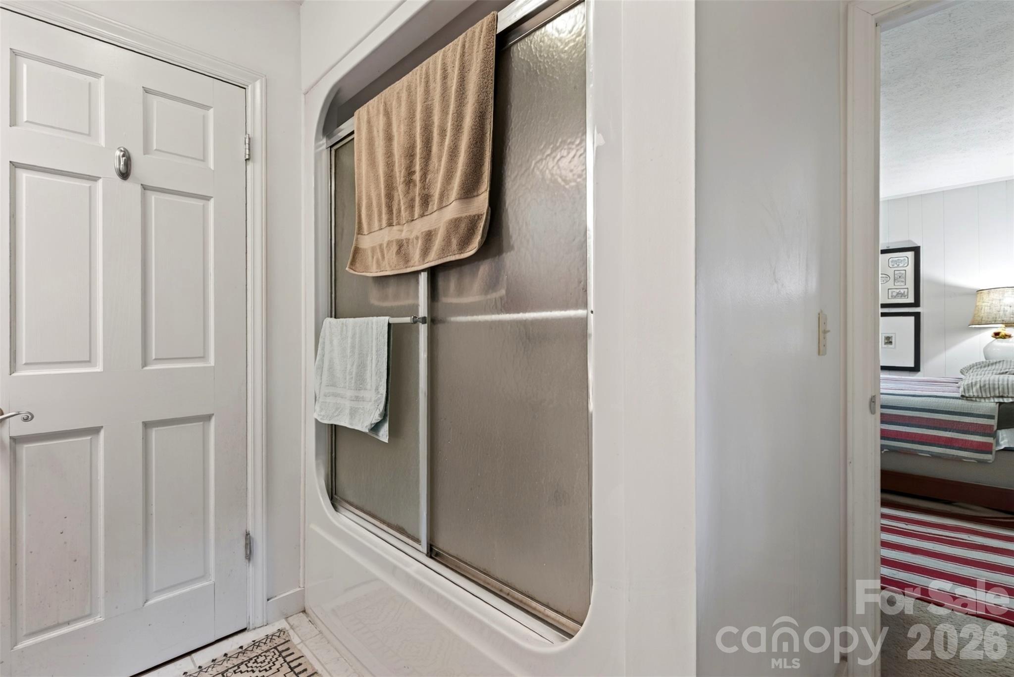 180 Divot Drive Property Photo 42