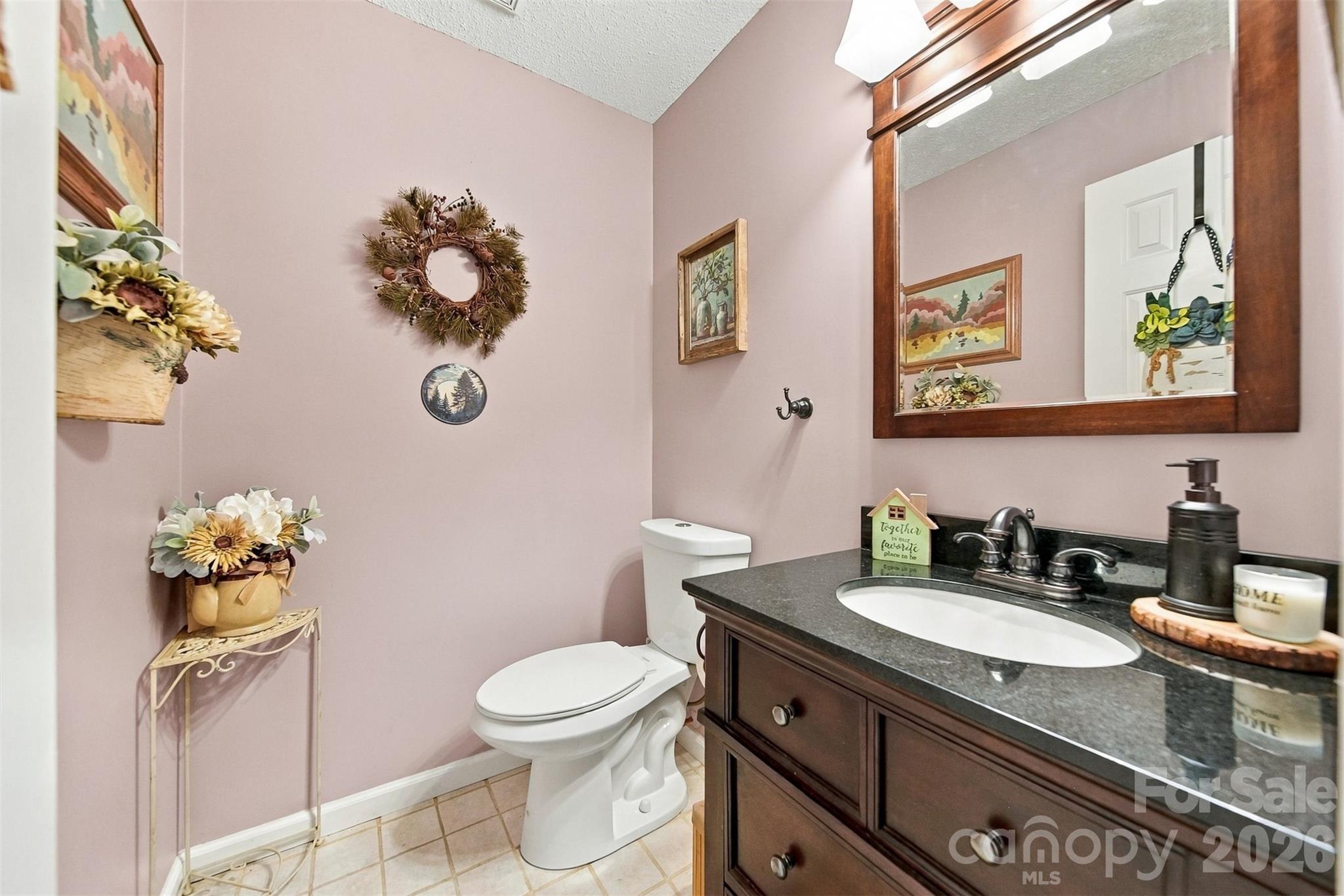 3645 Wandering Lane Property Photo 24