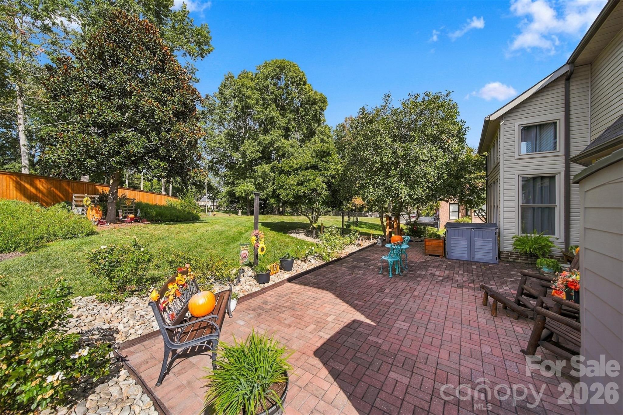3645 Wandering Lane Property Photo 29
