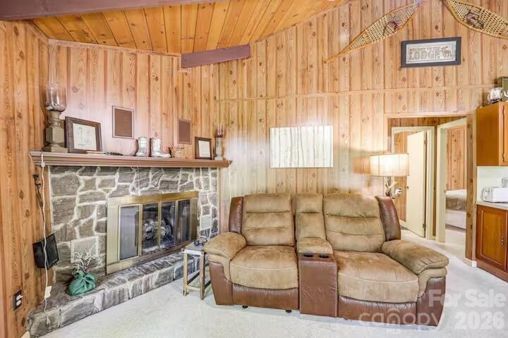 102 Cricket Way Property Photo 6