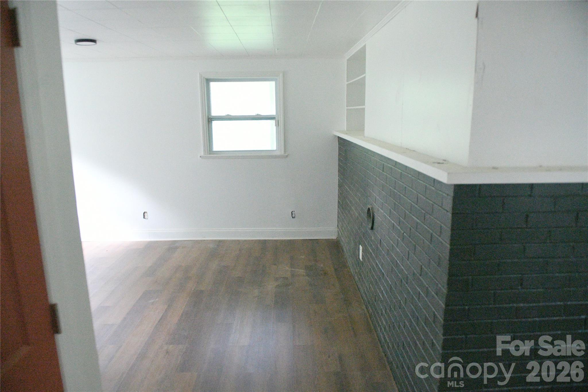 1605 W 4th Avenue Property Photo 14