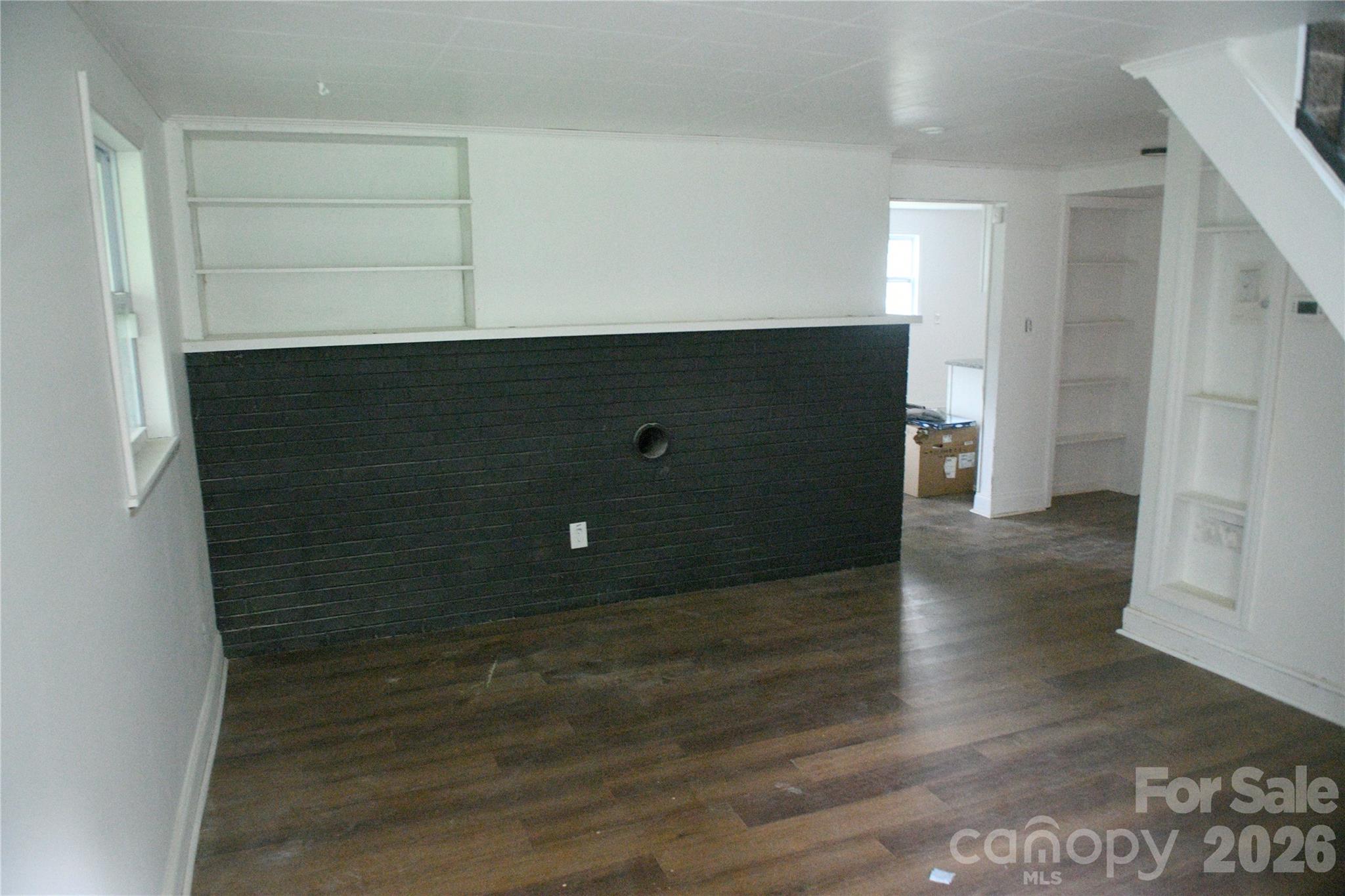 1605 W 4th Avenue Property Photo 15