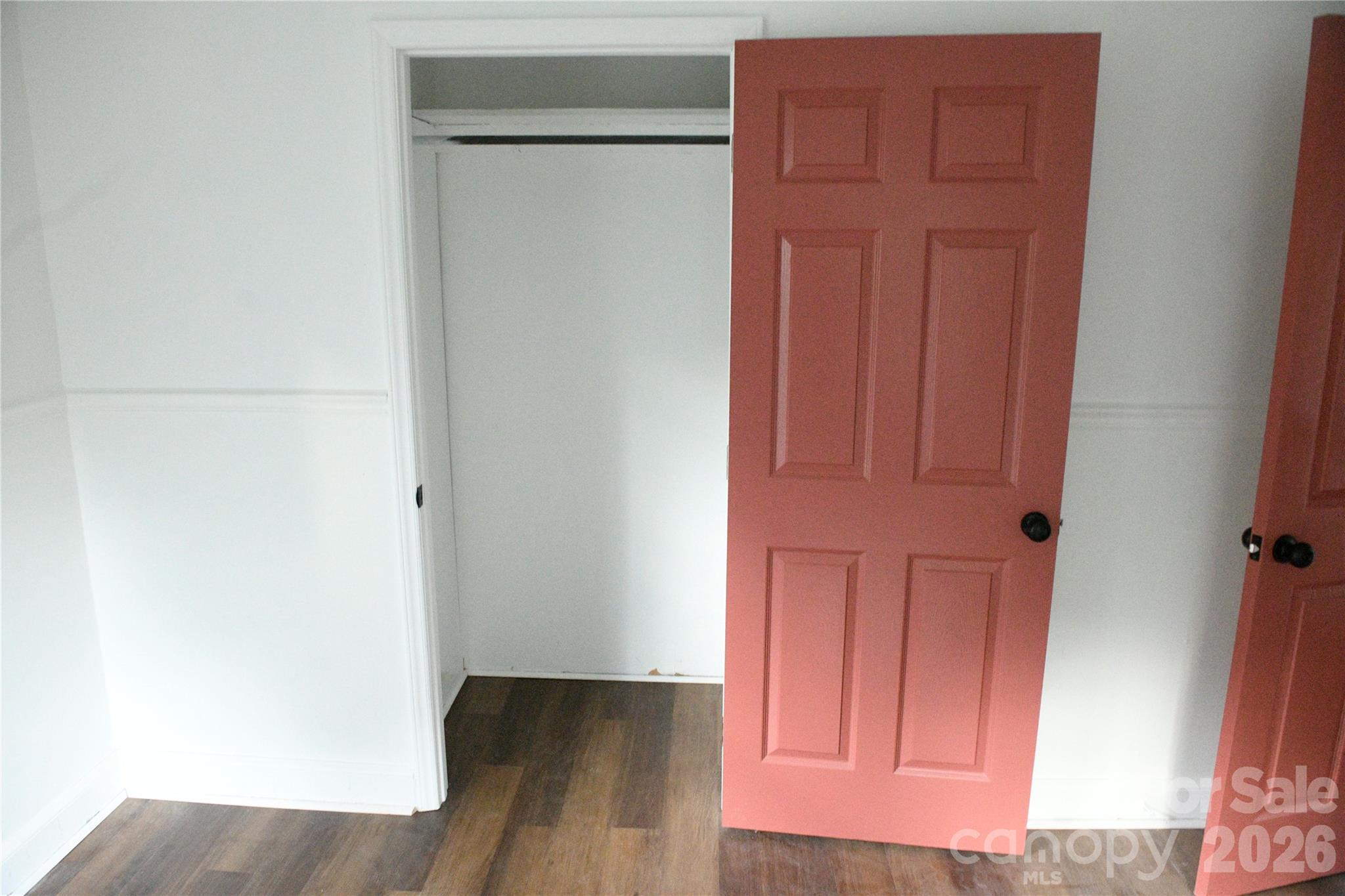 1605 W 4th Avenue Property Photo 23