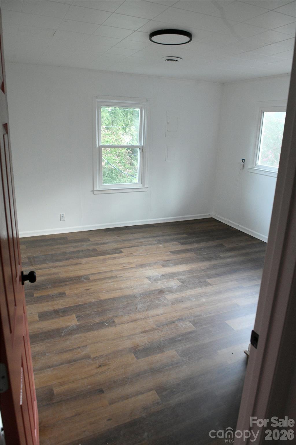 1605 W 4th Avenue Property Photo 27