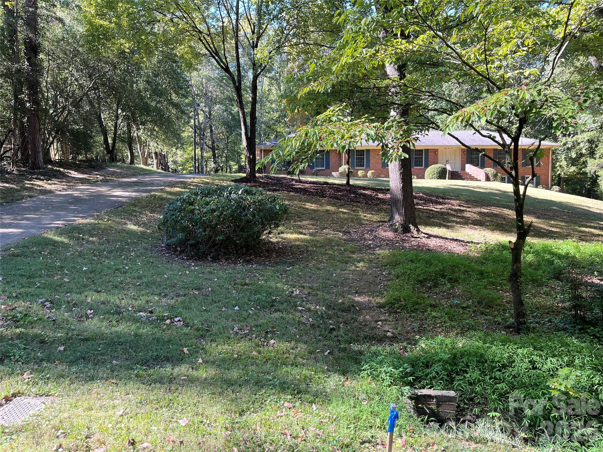 8310 County Downs Lane Property Photo 1