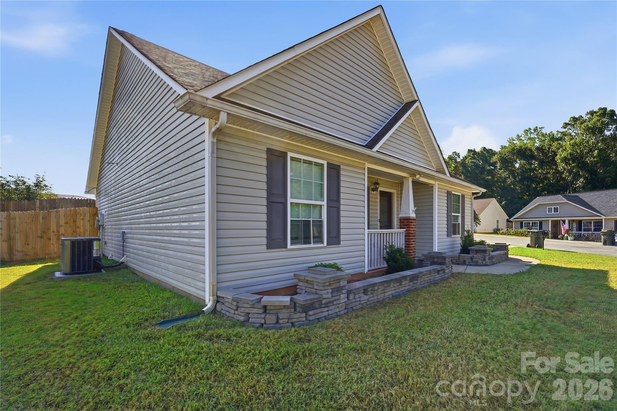 4066 Thomas Sam Drive Property Photo 9