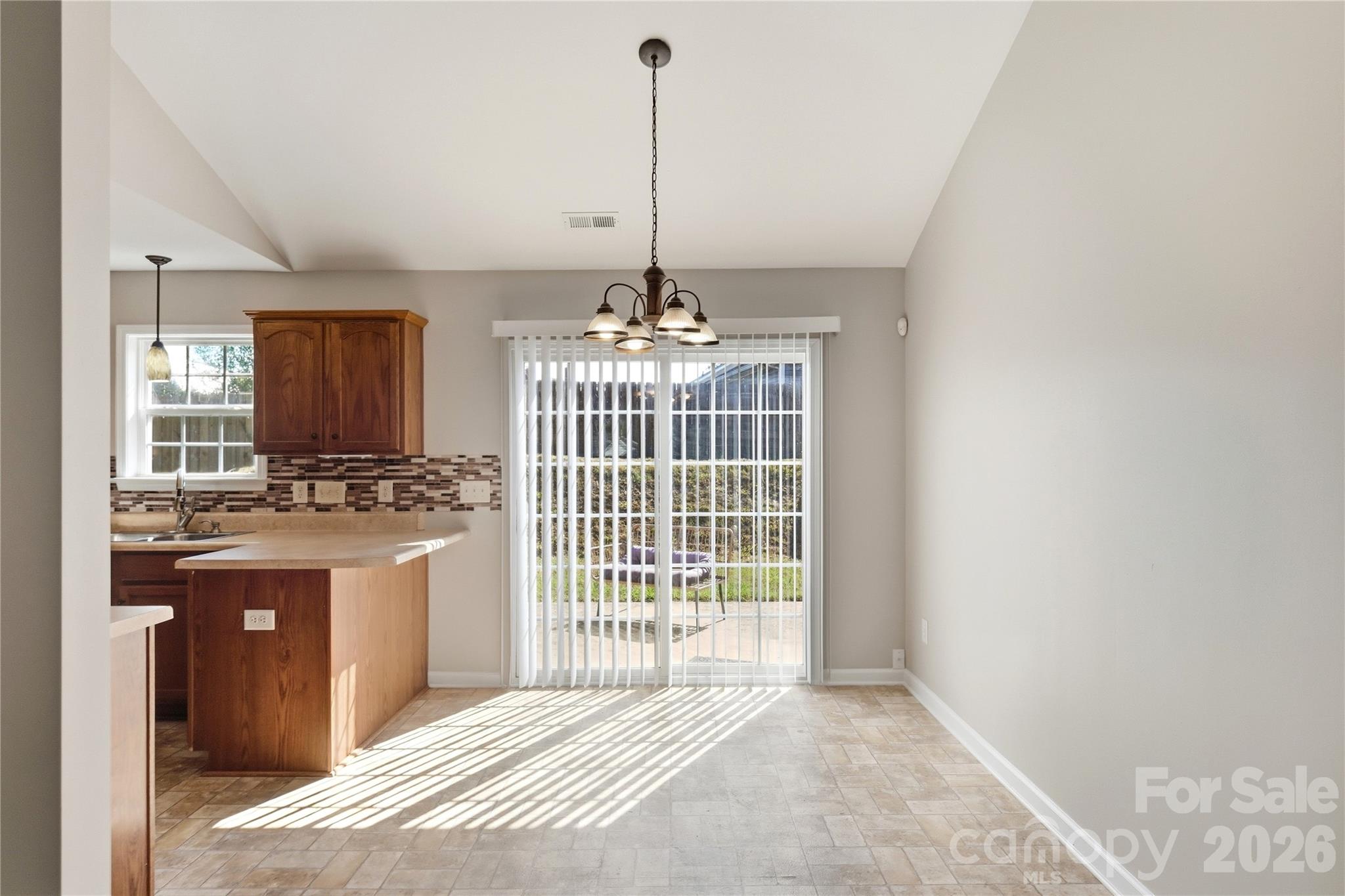 4066 Thomas Sam Drive Property Photo 14