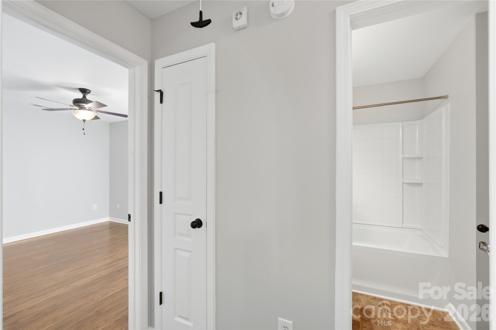 4066 Thomas Sam Drive Property Photo 24