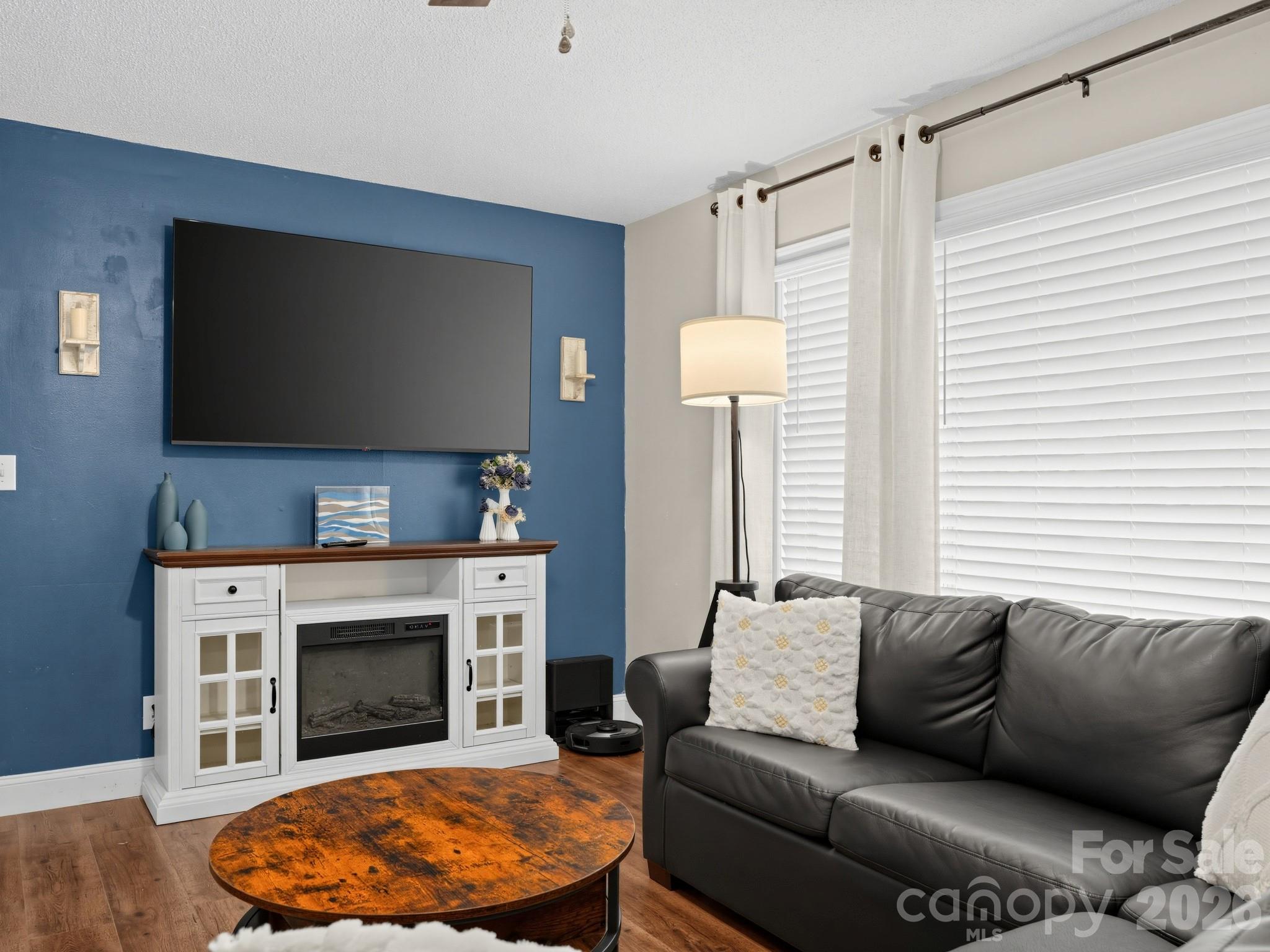 2206 White Store Road Property Photo 5