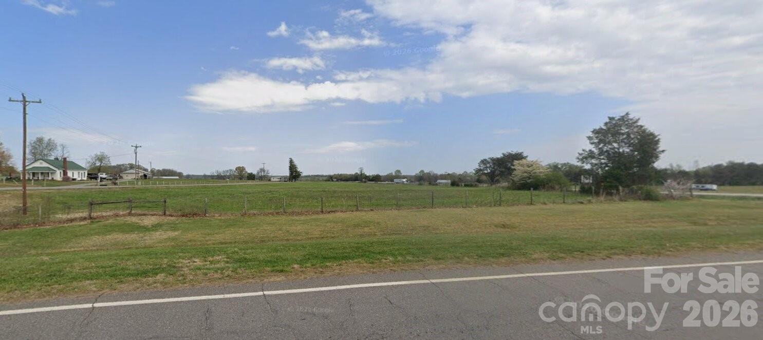 115 Woodpecker Road Property Photo 2