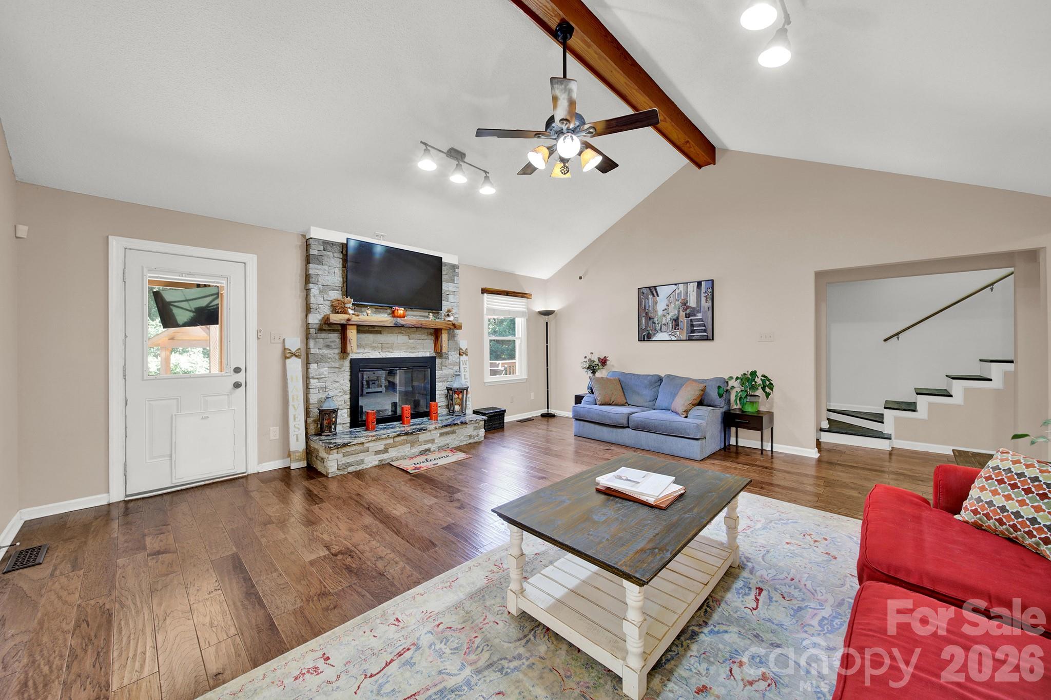 900 Saddle Ridge Road Property Photo 11