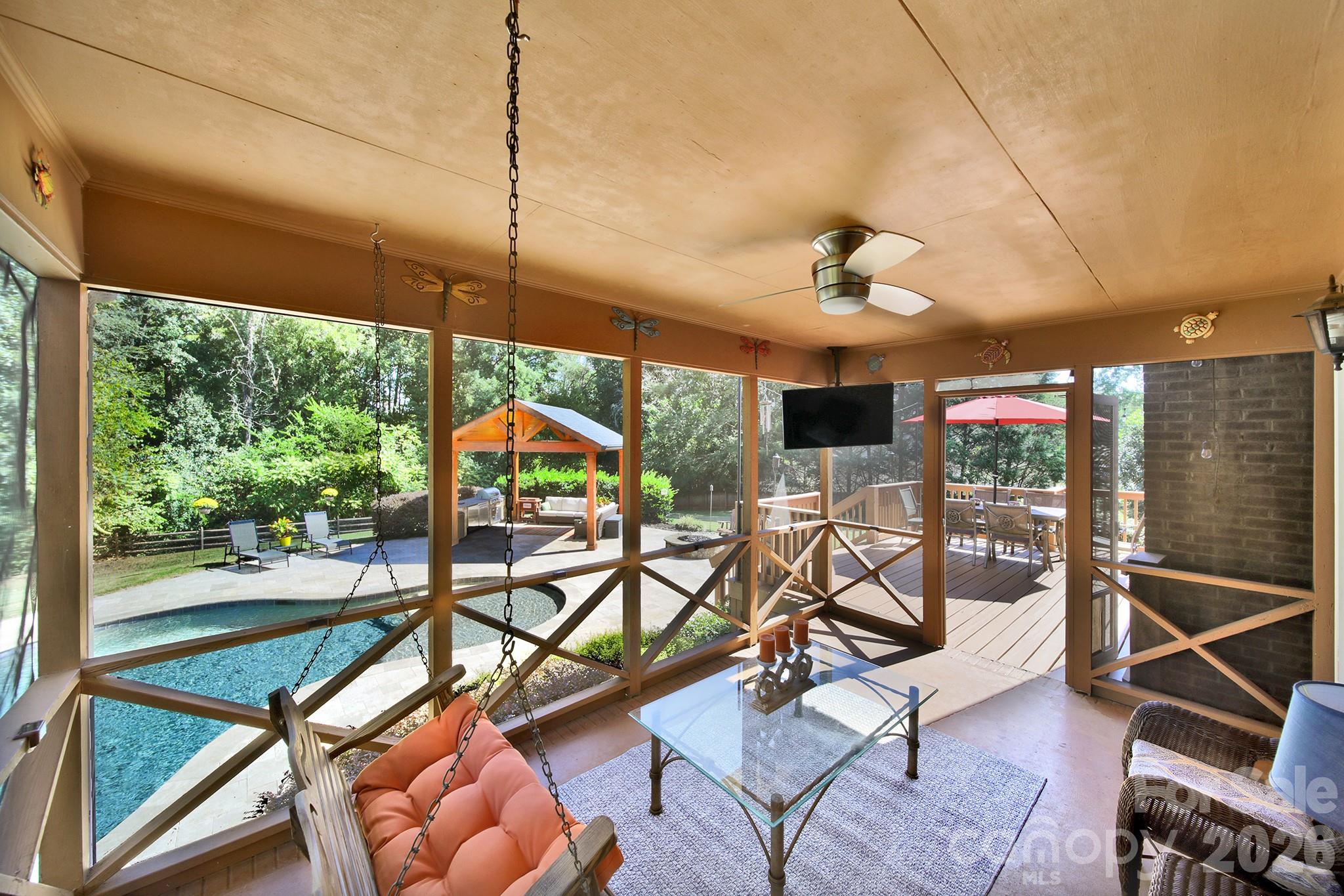 900 Saddle Ridge Road Property Photo 32