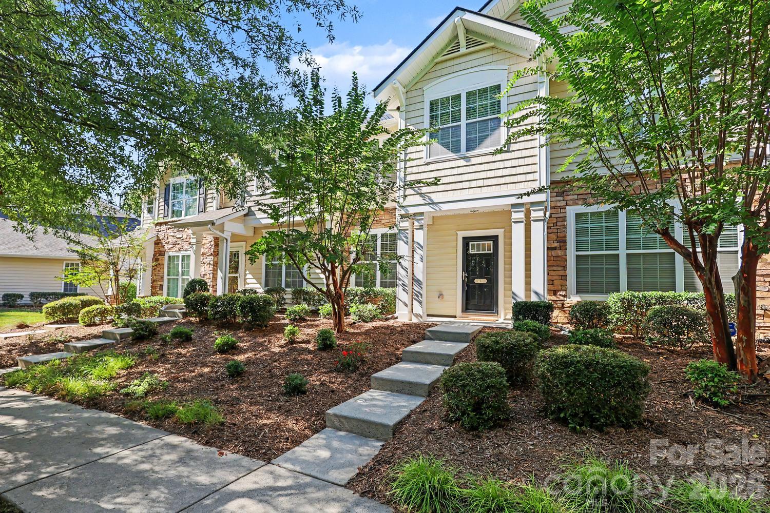3212 Kemptown Square Property Photo 1