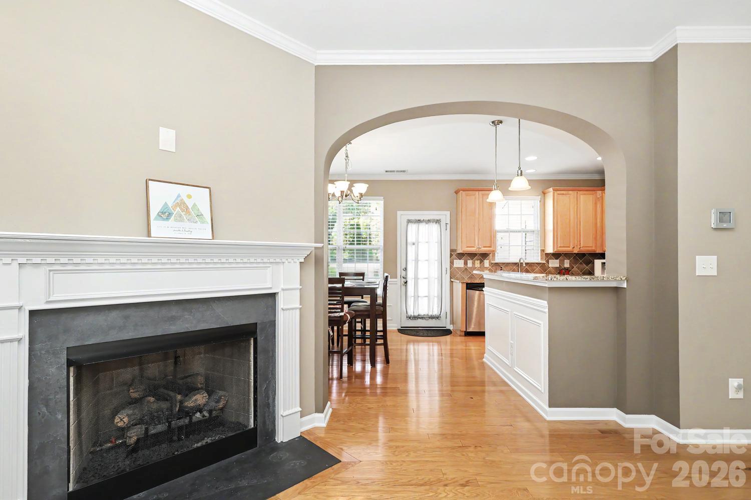 3212 Kemptown Square Property Photo 8