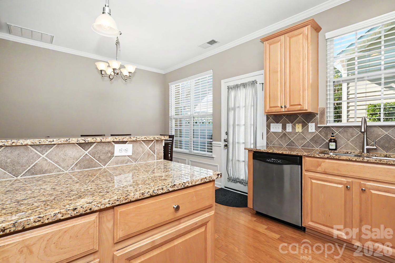 3212 Kemptown Square Property Photo 13