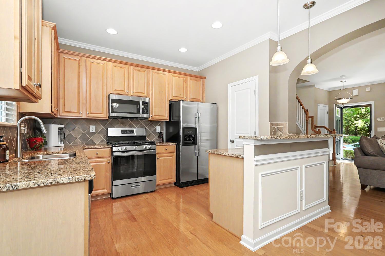 3212 Kemptown Square Property Photo 14