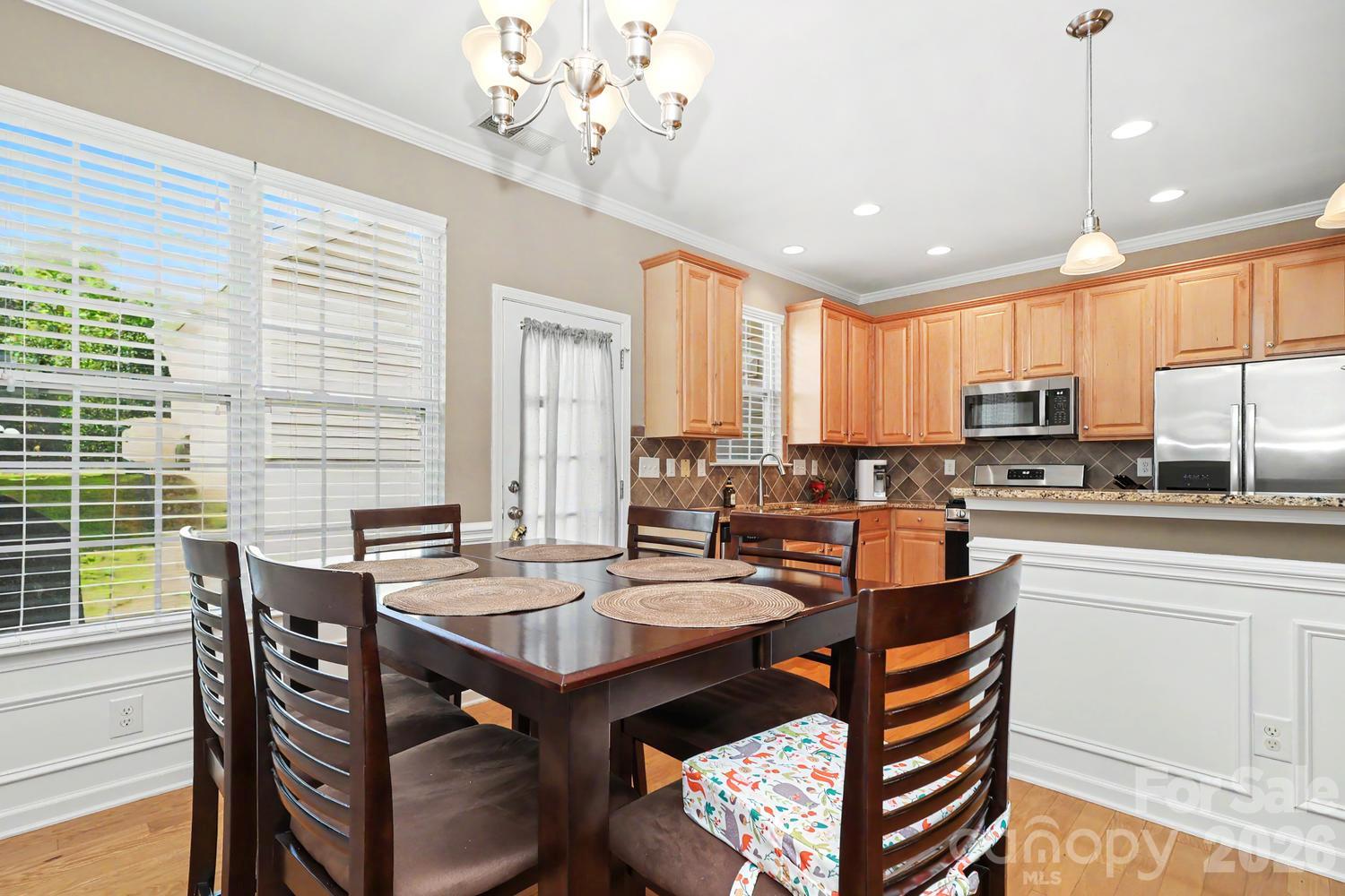 3212 Kemptown Square Property Photo 16