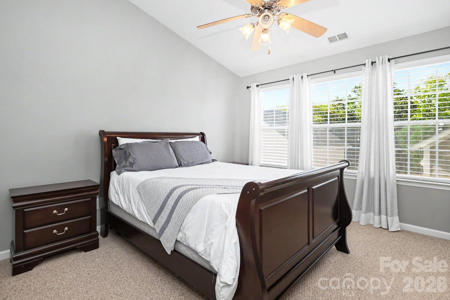 3212 Kemptown Square Property Photo 19