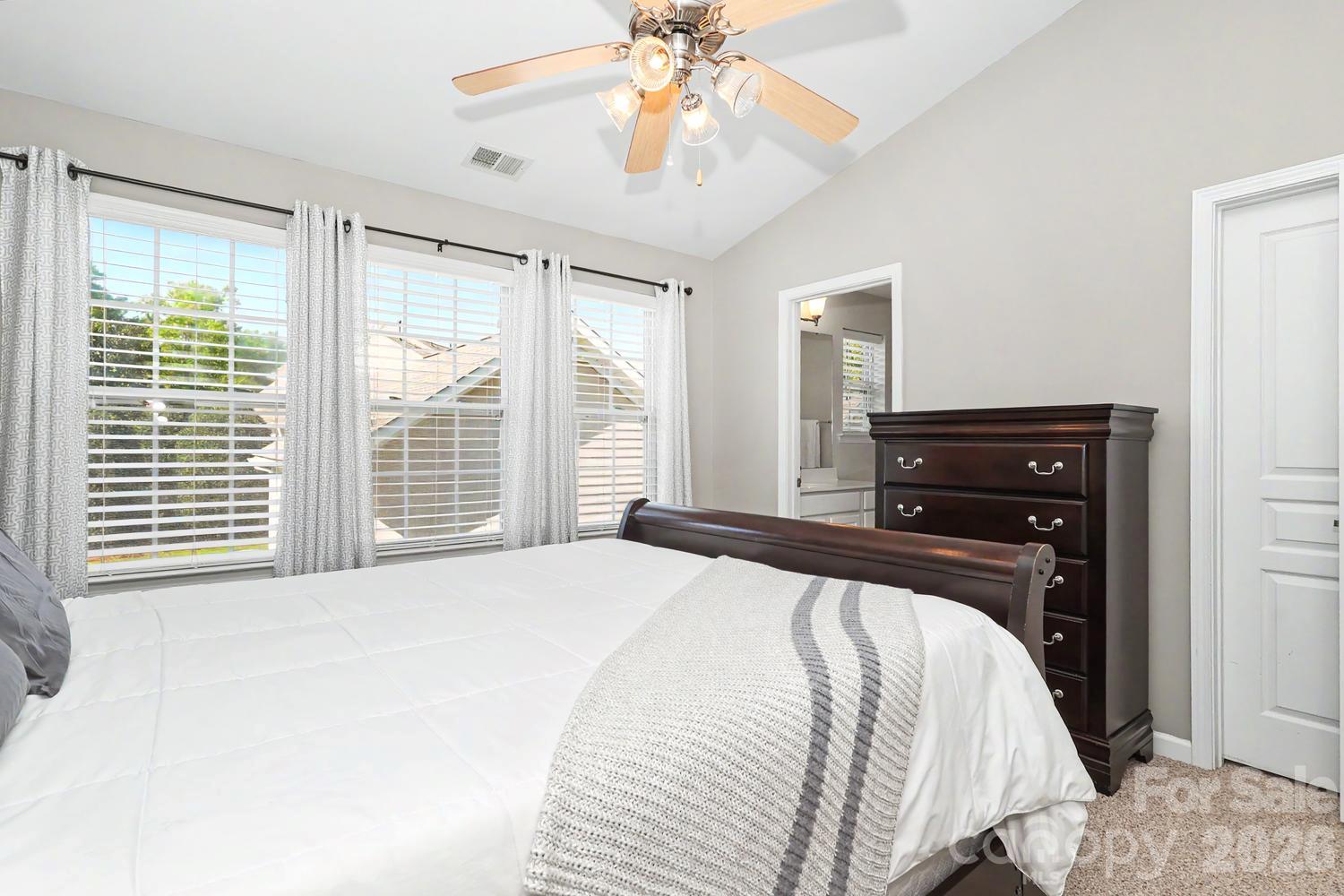 3212 Kemptown Square Property Photo 22
