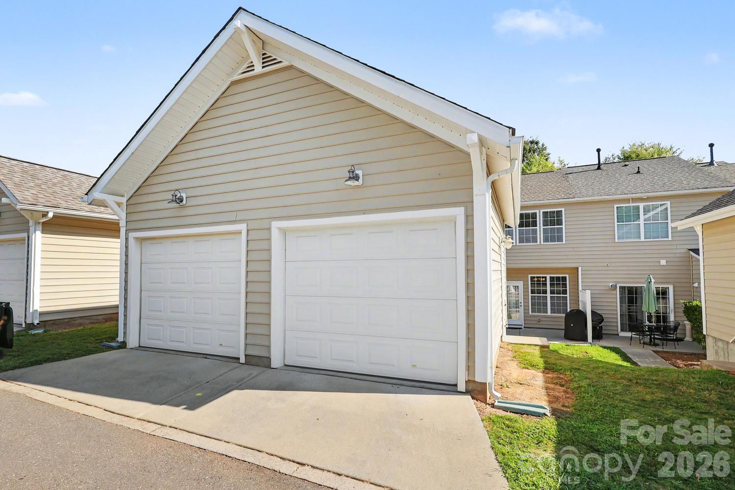 3212 Kemptown Square Property Photo 30